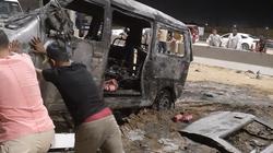 مصرع شخصين وإصابة 22 آخرين إثر انقلاب ميكروباص في الترعة بأسيوط