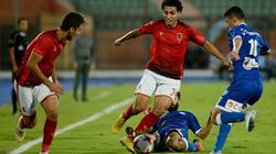 بالفيديو| «في مباراة دراماتيكية».. «الأهلي» يتخطى «الشواكيش» بصعوبة.. ويضرب موعدًا مع «بيراميدز»