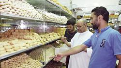 كيلو كعك هدية على كل "أوردر": الناس لبعضيها