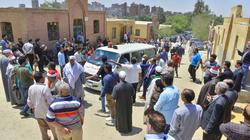 بعد صلاتي جنازة.. خروج نعشين من منزل الطبلاوي إلى المقابر
