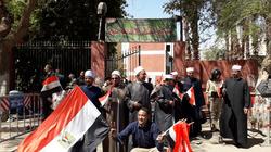بالصور| أزهريون في الاستفتاء.. المقاطع لا يريد الخير لمصر