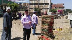 فض سوق الروضة بملوي للوقاية من كورونا