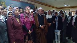 "تأثير القدوة الحسنة" ندوة لطالبات "معهد التمريض" بالإسكندرية