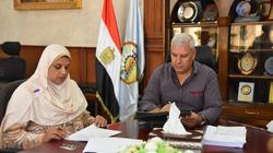 لظروفهم الحرجة.. محافظ مطروح يتكفل بعلاج 4 حالات مرضية خارج المحافظة