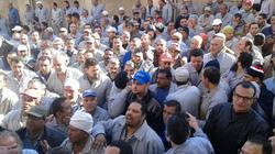 عمال مالية كفر الزيات في الغربية يواصلون إضرابهم عن العمل لليوم الثاني