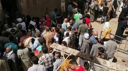 زحام شديد أمام مكتب السجل المدني في مركز أبوقرقاص بالمنيا