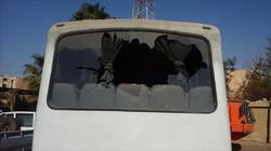 بالصور| باعة جائلون في العاشر يهاجمون حملة إزالة بالحجارة ويصيبون شخصين