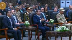 السيسي لأهالي الإسكندرية: لن نحرمكم من المنتزه.. «متخافوش احنا بنعمل حاجة حلوة»