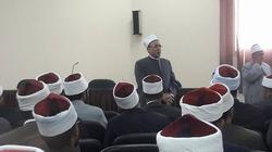 أمين "البحوث الإسلامية" يلتقي وعاظ الجيزة لبحث المشكلات المواجهة لهم