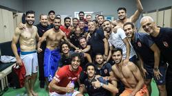 بالصور.. فرحة جنونية للاعبي الأهلي في غرف الملابس بعد الفوز على الزمالك