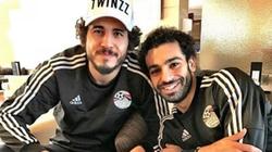 بالصور| محمد صلاح يهنئ "حجازي" بعودته إلى الاحتراف