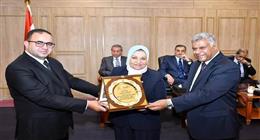 تكريم نائب وزير الكهرباء في احتفالية نصر أكتوبر بمركز الدراسات الاستراتيجية