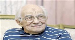 رشوان توفيق يطمئن جمهوره بعد شائعة وفاته: «أنا بخير.. وأجريت عملية في عيني»