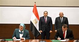 رئيس الوزراء يشهد مراسم توقيع اتفاقية لتنفيذ مشروع الربط الكهربائي بين مصر وأوروبا عبر إيطاليا