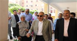 محافظ المنيا يتفقد مدارس ذوي الهمم بمناسبة اليوم العالمي للعصا البيضاء