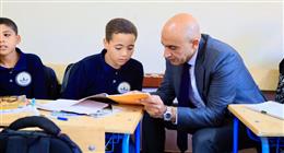 وزير التعليم يوجه بتصحيح كتب التقييمات أولًا بأول ورصد الدرجات