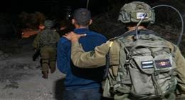   اعتقالات وحرق ممتلكات.. قوات الاحتلال الإسرائيلي والمستوطنون يواصلان انتهاكاتهم بالضفة 