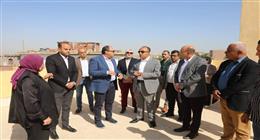 نائب محافظ المنيا ورئيس هيئة تنمية الصعيد يتفقدان المشروعات الجديدة بالعدوة