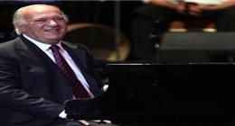 عمر خيرت يعزف «تعرف تتكلم بلدي» بفعاليات مهرجان الموسيقي العربية على قناة الحياة