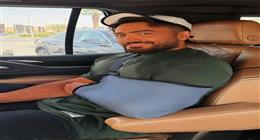 تامر حسني يخضع لعملية جراحية في الذراع.. ما السبب؟