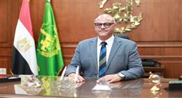 محافظ القليوبية يهنئ طالبتين فازتا في تحدي القراءة: «نموذج للإصرار والعزيمة»