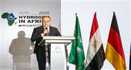 وزير قطاع الأعمال: مصر تمتلك مقومات الريادة في إنتاج الهيدروجين الأخضر