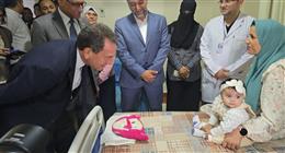 محافظ شمال سيناء يستقبل السفير الفرنسي.. ويزور مستشفى العريش