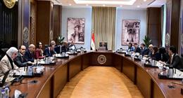 مدبولي: توجيهات رئاسية بتيسير إجراءات إدخال مشروعات الطاقة المتجددة إلى شبكة الكهرباء