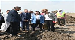 محافظ البحيرة وسفيرة الاتحاد الأوروبي تتفقدان أعمال تطوير «الصرف المغطى» بأبو حمص