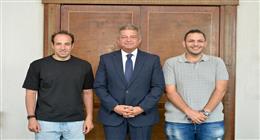 رئيس «الأعلى للإعلام» يلتقي «الدحيح» لتعزيز التواصل مع صناع المحتوى والمؤثرين