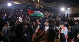 «النوم طار من عيوننا يا مصر».. ردود فعل الصحفيين في غزة على وقف إطلاق النار