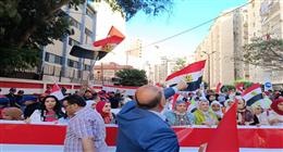 بعلم مصر.. مسيرة حاشدة بالإسكندرية لحث المواطنين على التصويت في الانتخابات
