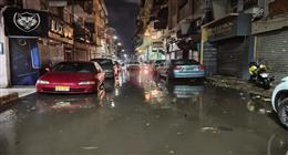 سقوط أمطار غزيرة على الجيزة.. و«الأرصاد» تحذر من البرق والرعد