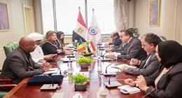  وزير الصحة يبحث مع نظيره التشادي تعزيز التعاون في عدة ملفات بين البلدين