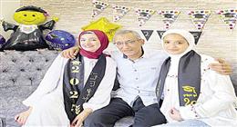 «آمال» و«لانا».. إسرائيل حولت بيتهما إلى ثكنة عسكرية وأحرقت الكتب