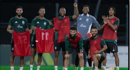 المنتخب السعودي يواصل استعداده للقاء الجزائر وديًّا في جدة