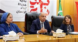 محافظ المنيا يشيد بنجاح تطبيق نموذج «المدارس الآمنة» لتوفير بيئة تعليمية آمنة