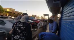 تحرير محضر ضد صاحب مطعم لقيامه بالصرف في بالوعات الأمطار ببورسعيد