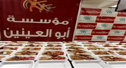 عضو التحالف الوطني توزع وجبات ساخنة على مرضى الفشل الكلوي بالجيزة