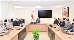 بعد ارتفاع مناسيب المياه.. وزير الري يوجه بوضع خطة شاملة لصيانة مصارف الفيوم 
