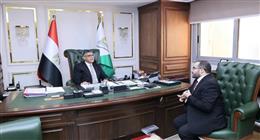 محافظ الجيزة يتابع منظومة التأمين الصحي ومستوى الخدمات الطبية المقدمة للمواطنين