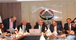 قيادات «الجبهة الوطنية» تتابع انتخابات «النواب» بالغرفة المركزية للحزب