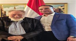 السفارة المصرية بتونس تحتفي بالنجم يحيى الفخراني عل هامش مهرجان قرطاج