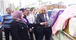 تسليم 600 بطانية للأسر الأولى بالرعاية في دمياط ضمن مبادرات التكافل الاجتماعي