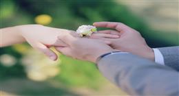 4 أبراج تميل إلى الزواج المبكر.. تعرف عليها