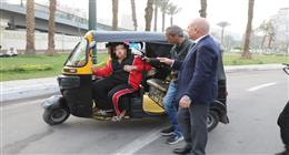 محافظ القاهرة يكشف خطة بديل «التوك توك».. والمرحلة الثانية لتطوير العتبة