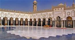 الجامع الأزهر يناقش مذهب أبي حنيفة في القضايا المعاصرة بالملتقى الفقهي اليوم