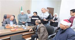 محافظ المنيا يتفقد الأعمال الإنشائية بالمركز التكنولوجي الجديد في بني مزار
