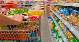 عروض وخصومات السلع الغذائية بالسوبر ماركت.. اشترى مستلزمات البيت بأقل سعر