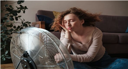 لماذا يحذر الأطباء من تشغيل المروحة في هذا الطقس؟ .. خطر يهدد صحتك